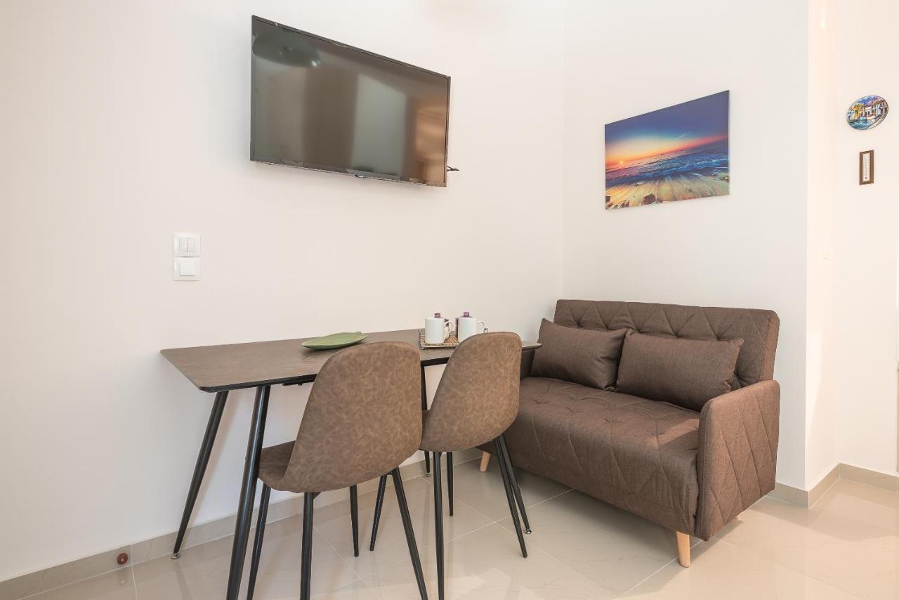 Cozy Acropolis Studio By Cloudkeys Apartment เอเธนส์ ภายนอก รูปภาพ